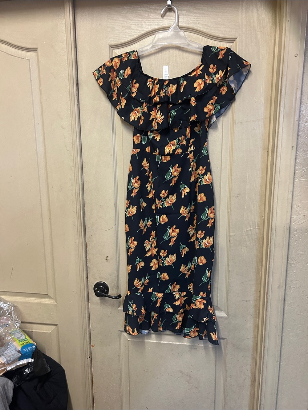 Off-Shoulder Ruffle black Midi Dress with Orange Floral Print - (OLIDB)